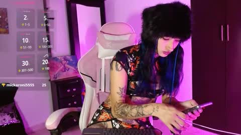 sharaross1 online show from 12.16.25