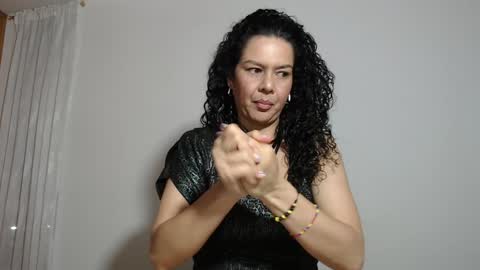 sharickleon11 online show from 12.07.24