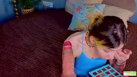 Snapshot of sharli_rose chatting on 06.16.26 Sharli online show from 06.16.26