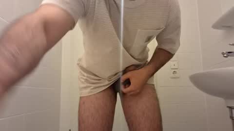 Snapshot of sharo_2000 chatting on 11.17.25 Sharo snp sch asef15 online show from 11.17.25