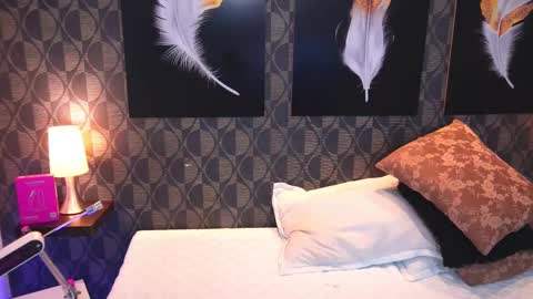 Sharom  online show from 03.04.26