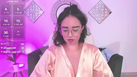 sharon_breezee online show from 10.05.25