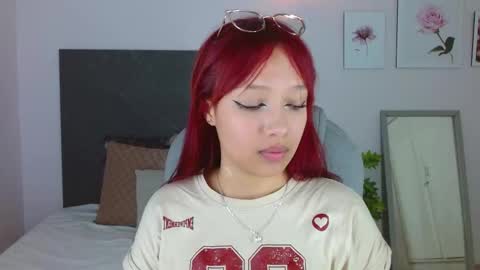 Snapshot of sharon_rosse__ chatting on 10.01.25 sharon_rosse__ online show from 10.01.25
