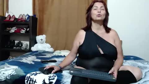 S H A R O N  online show from 10.16.25