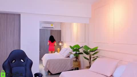 Sharon online show from 11.13.25