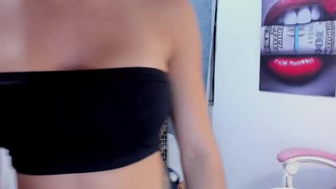 Snapshot of sharonsander1 chatting on 02.20.26 Sharon online show from 02.20.26