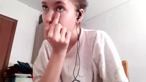 Annette online show from 03.31.26