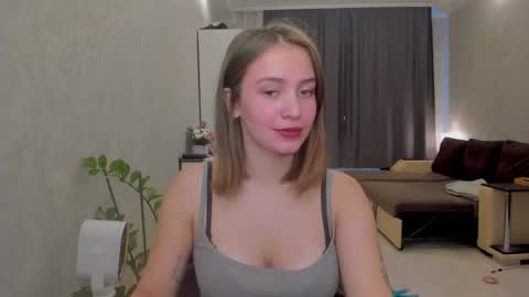 shawty__mariaa online show from 10.05.25