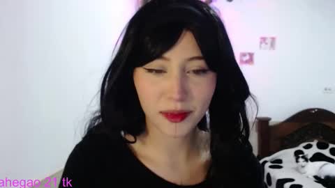 Shayla 3 online show from 11.30.25