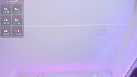 Shayla Davis  online 240 pm - 1000 pm online show from 10.04.25