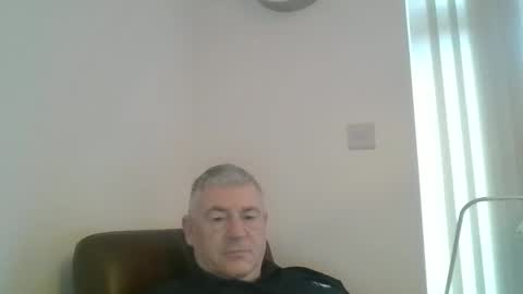 Snapshot of she52 chatting on 12.18.24 she52 online show from 12.18.24