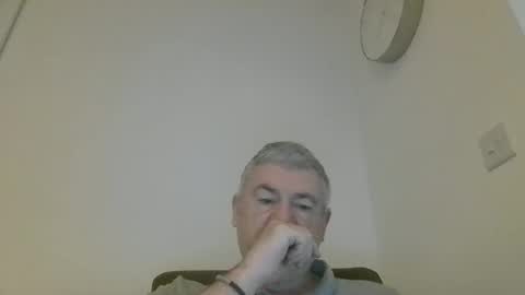 Snapshot of she52 chatting on 01.02.25 she52 online show from 01.02.25