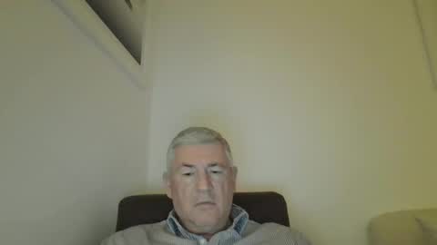 Snapshot of she52 chatting on 11.11.25 she52 online show from 11.11.25