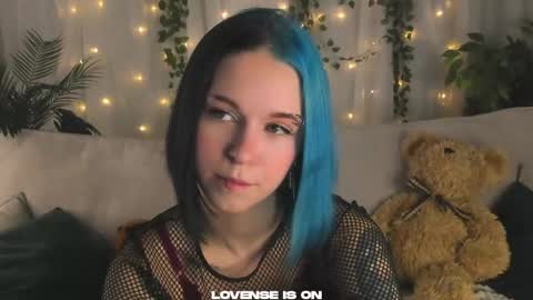 Anika online show from 10.14.25