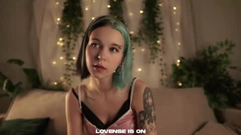 Anika online show from 11.28.25