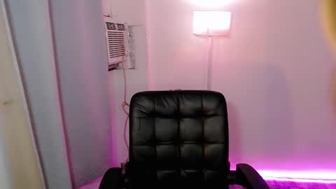 MY IG Shealana69 online show from 01.25.25