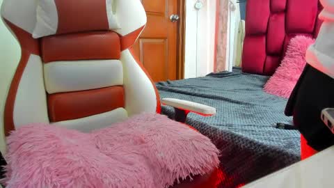 sheilly_brown online show from 10.21.25