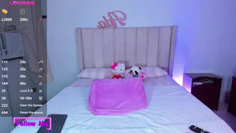 Danna   online show from 02.27.26