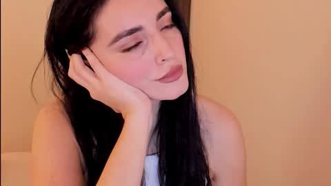 sheisallthat online show from 11.26.25