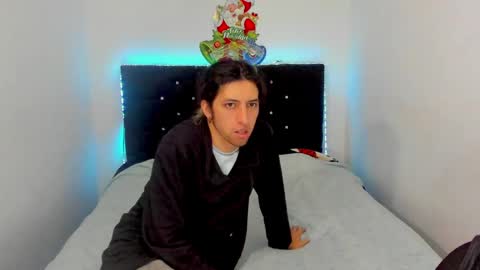 Snapshot of shelby__loveshow chatting on 12.18.24 shelby__loveshow online show from 12.18.24