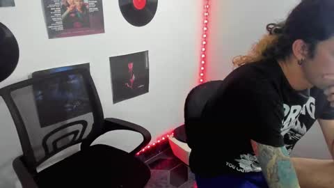 Snapshot of shelby__loveshow chatting on 02.11.25 shelby__loveshow online show from 02.11.25