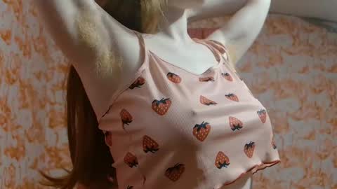 Snapshot of shelikessoymilk chatting on 10.21.25 Erika online show from 10.21.25