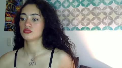 S H E L S Y online show from 04.16.26