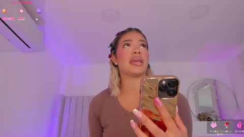 shelynna_azzul online show from 06.27.26