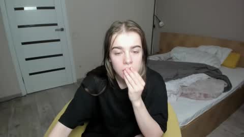 ShelyMoon online show from 12.31.24
