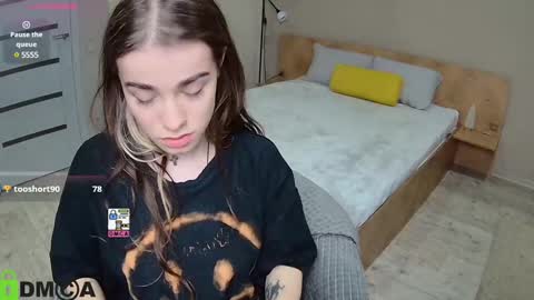 ShelyMoon online show from 01.10.25