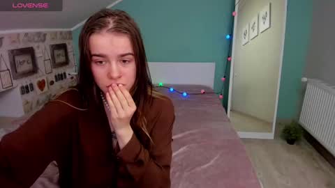 ShelyMoon online show from 02.18.25