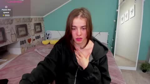 ShelyMoon online show from 02.23.25