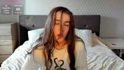 ShelyMoon online show from 09.28.25