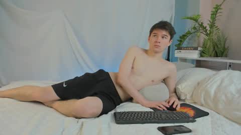 Max online show from 03.07.26