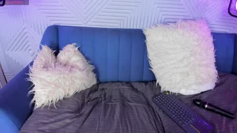 mia online show from 02.07.25