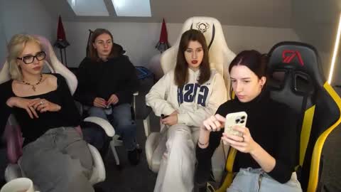 Sheryl online show from 10.14.25