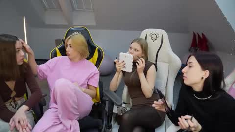 Sheryl online show from 11.24.25