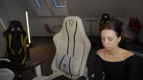 Sheryl online show from 11.25.25