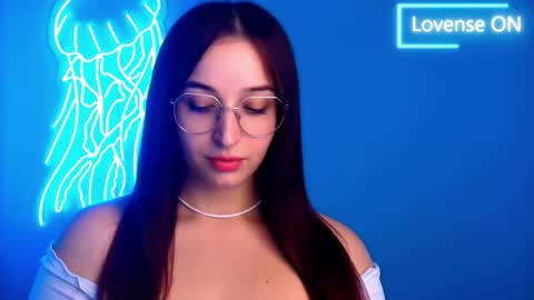 Sheryl online show from 10.03.25