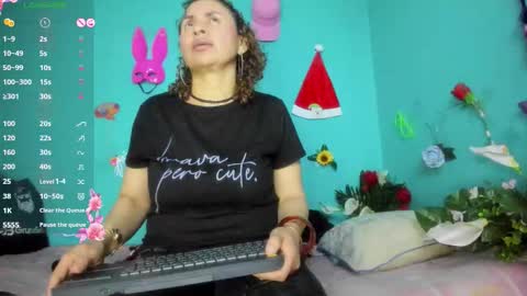 Shera Hade online show from 12.17.25