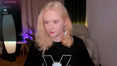 Hello guys my name is Aemilia online show from 02.05.25