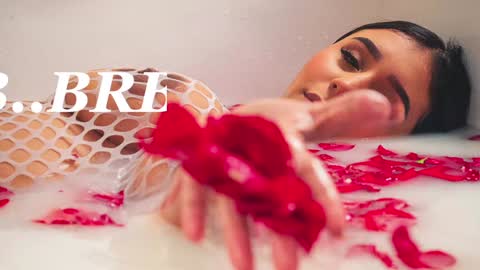 Sheyla Bakerr  online show from 02.02.25