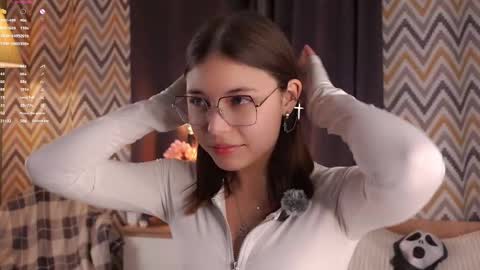 Iris online show from 11.04.25