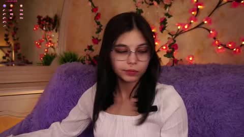 Iris online show from 11.11.25