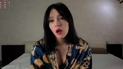 Iris online show from 11.25.25