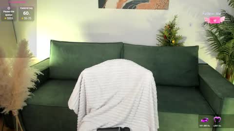 Vivi online show from 12.21.25