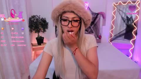 shinedark_tay online show from 10.17.25