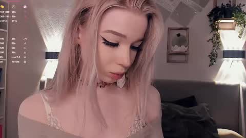 Stella  online show from 04.14.26