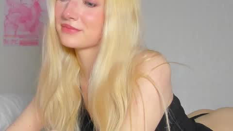 shirahoshii online show from 02.28.26