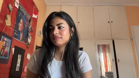 Karin online show from 04.14.26